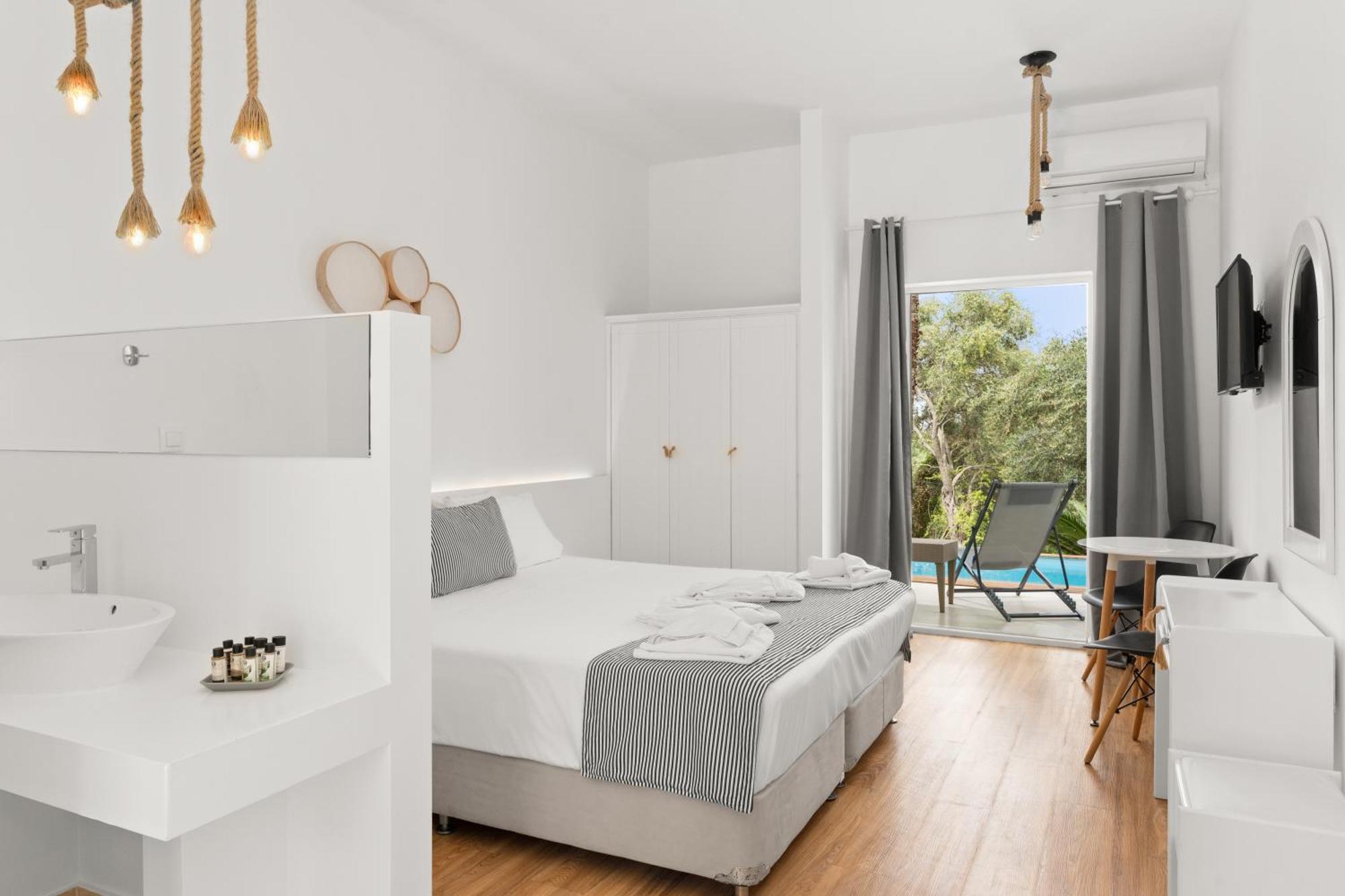 Mr And Mrs White Corfu Couples Retreat Adults Only Hotel Acharavi  Bagian luar foto