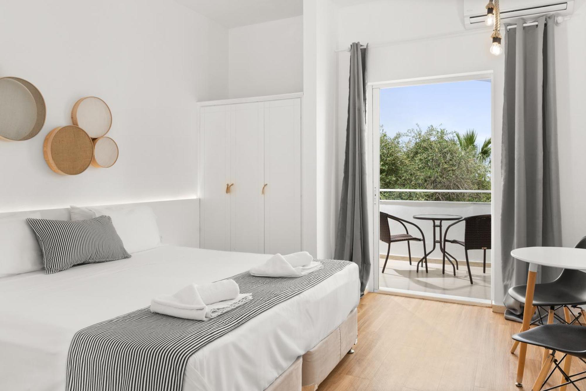 Mr And Mrs White Corfu Couples Retreat Adults Only Hotel Acharavi  Bagian luar foto